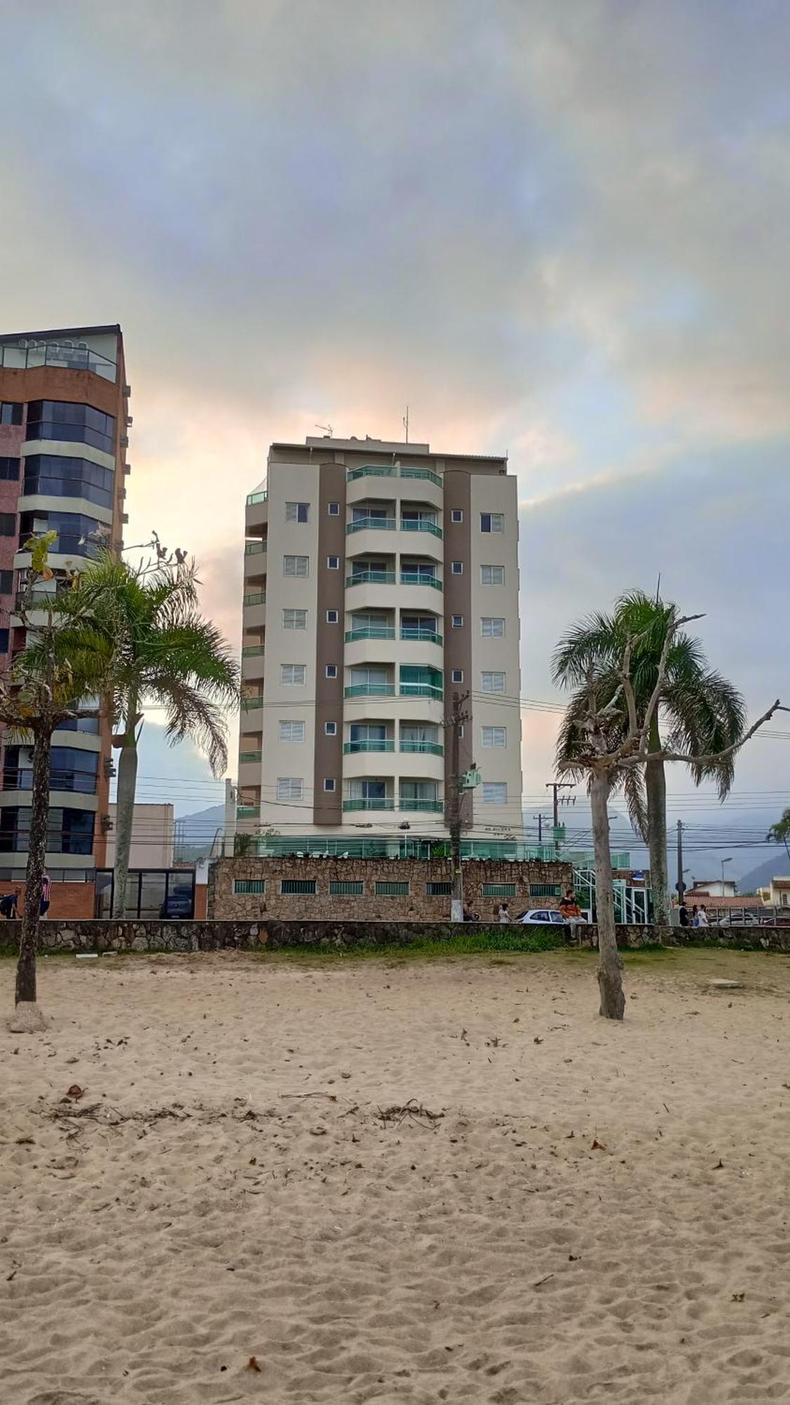 Ap Na Avenida Da Praia Caraguatatuba Εξωτερικό φωτογραφία
