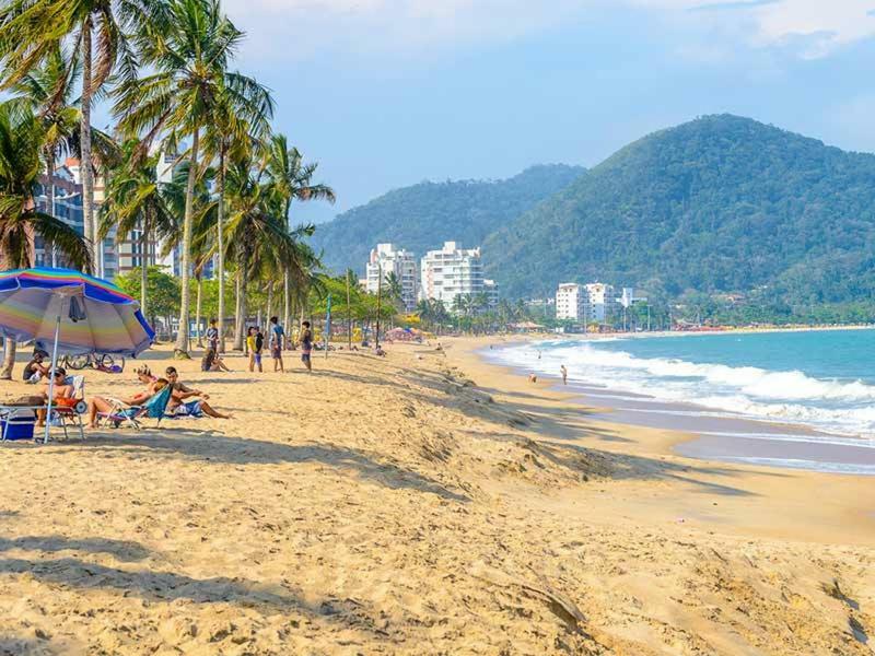 Ap Na Avenida Da Praia Caraguatatuba Εξωτερικό φωτογραφία